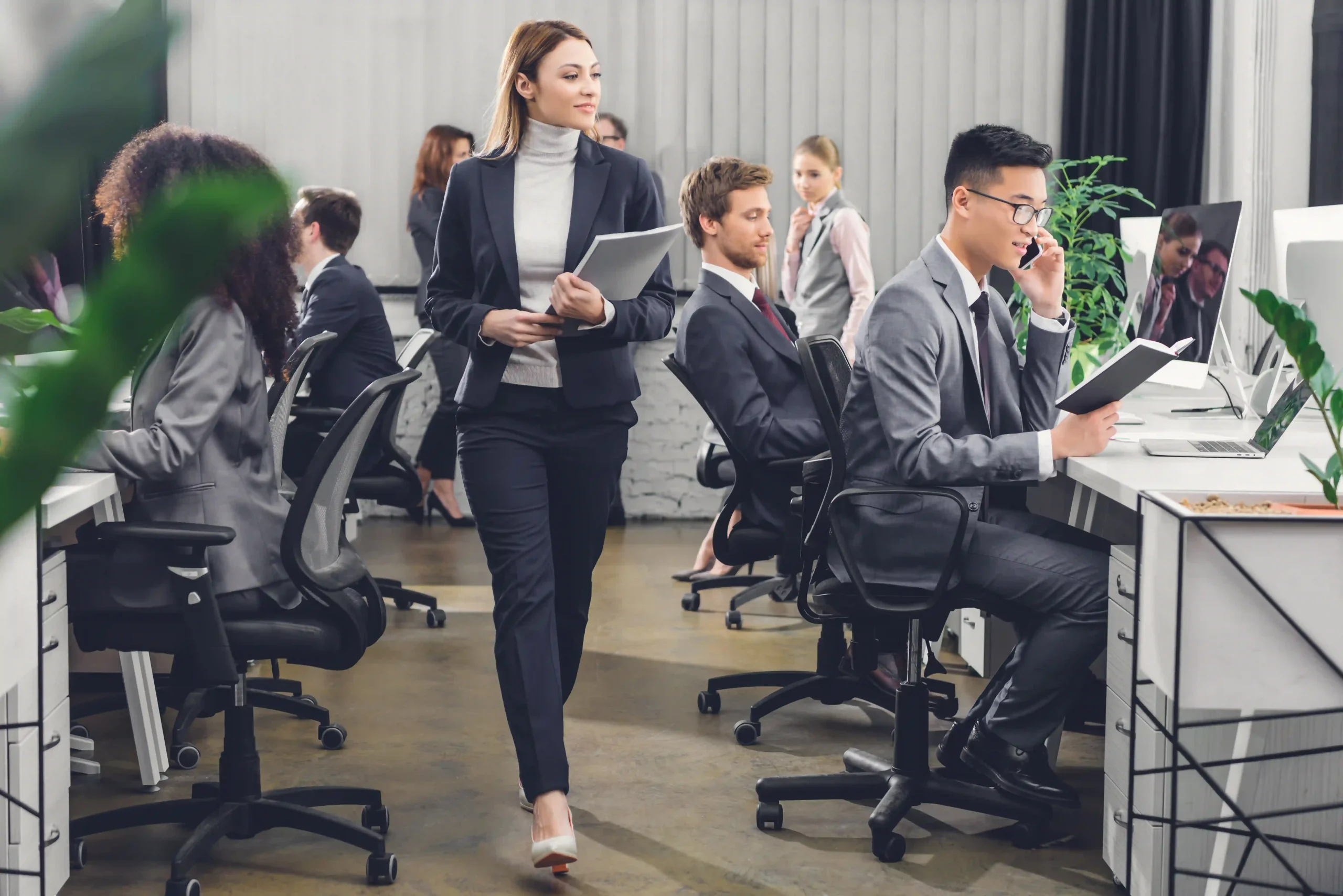 Invoice Factoring vs. a Line of Credit